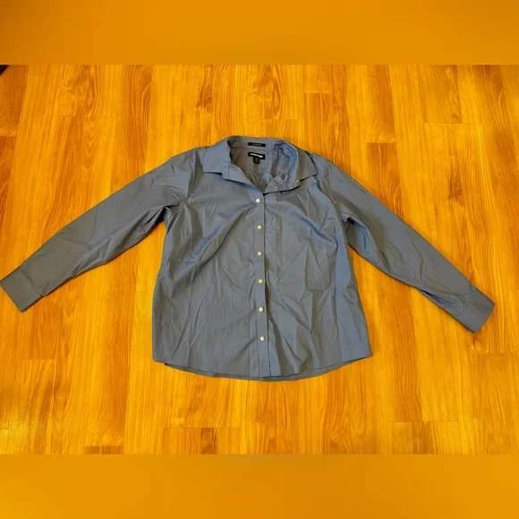 Two Lands' End Blue Casual Button Down Shirts - Picture 2 of 7